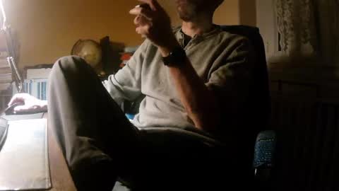 Snapshot of hotleopold chatting on May 13, 2026, 9:22 pm hotleopold online show from May 13, 2026, 9:22 pm