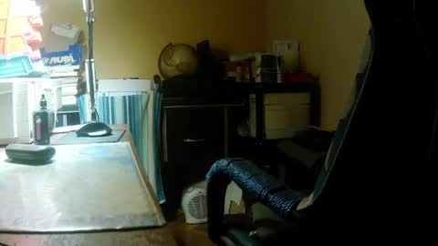 Snapshot of hotleopold chatting on May 16, 2026, 9:46 pm hotleopold online show from May 16, 2026, 9:46 pm
