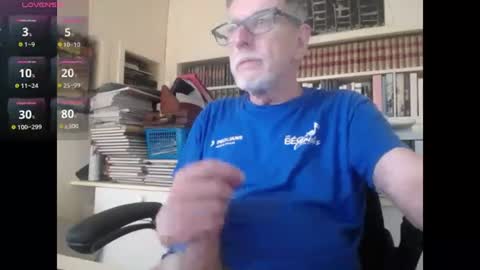 Snapshot of hotlux_54 chatting on July 11, 2026, 10:29 am hotlux_54 online show from July 11, 2026, 10:29 am