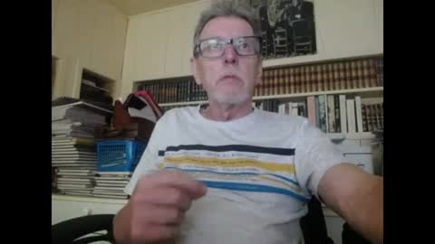 Snapshot of hotlux_54 chatting on July 17, 2026, 10:00 am hotlux_54 online show from July 17, 2026, 10:00 am