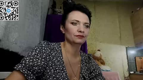 hotmamaqueen234 online show from March 23, 2026, 8:13 pm