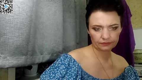 hotmamaqueen234 online show from April 30, 2026, 8:57 pm