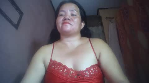 Snapshot of hotmatureladyxxx chatting on May 31, 2026, 12:23 pm hotmatureladyxxx online show from May 31, 2026, 12:23 pm