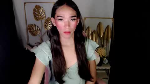 HI its me youre lovely MICHAELA  online show from April 20, 2026, 10:18 am