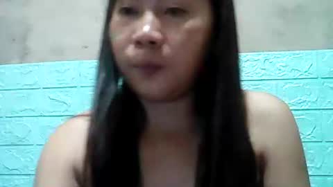 Snapshot of hotmoana chatting on May 31, 2026, 10:44 pm hotmoana online show from May 31, 2026, 10:44 pm