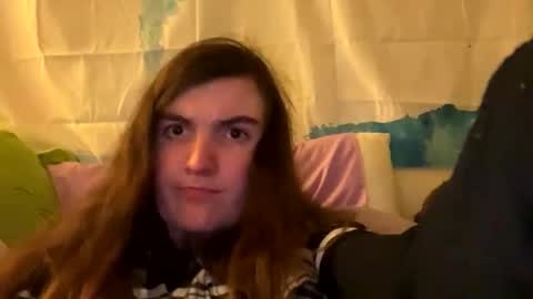 Snapshot of hotmommy2003 chatting on January 19, 2025, 12:17 am hotmommy2003 online show from January 19, 2025, 12:17 am