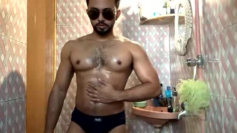 hotnudeathletic3 online show from November 12, 2025, 8:37 am