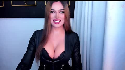 STELLA online show from March 25, 2026, 8:04 pm