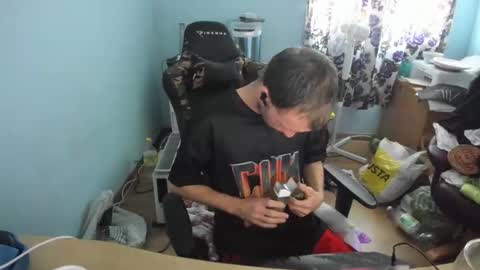 Snapshot of hotsummer1996 chatting on October 17, 2025, 1:35 pm hot online show from October 17, 2025, 1:35 pm