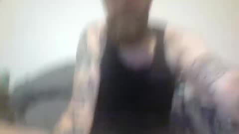 hott2nite online show from October 18, 2025, 12:17 pm