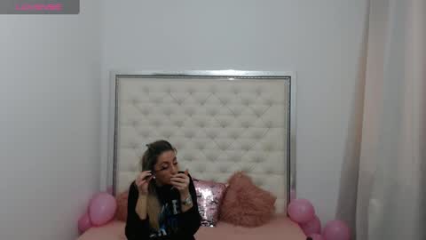 Eryka online show from March 8, 2025, 8:00 am