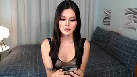 Snapshot of hottest_angel_4u chatting on June 5, 2026, 4:02 pm ZANDRA online show from June 5, 2026, 4:02 pm
