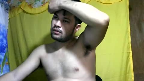 Snapshot of hottestpinoy2323 chatting on June 18, 2026, 9:14 am HottestPinoy32 online show from June 18, 2026, 9:14 am