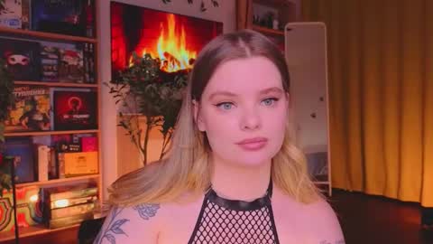 Snapshot of hottie_jane chatting on February 1, 2026, 9:46 pm Jane online show from February 1, 2026, 9:46 pm