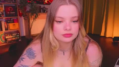 Snapshot of hottie_jane chatting on February 8, 2026, 3:37 pm Jane online show from February 8, 2026, 3:37 pm