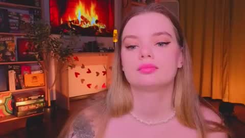 Snapshot of hottie_jane chatting on February 15, 2026, 3:31 pm Jane online show from February 15, 2026, 3:31 pm