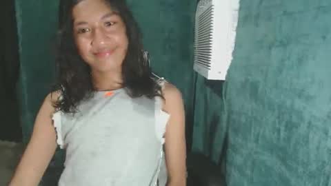 Snapshot of hottiest_luna chatting on May 10, 2026, 2:28 am hottiest_luna online show from May 10, 2026, 2:28 am