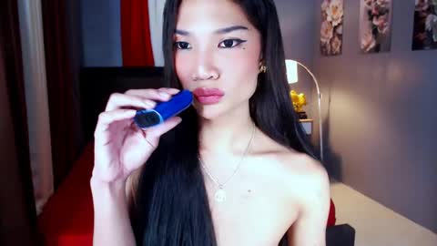 Snapshot of hotty_jane chatting on April 15, 2026, 7:58 pm Hi i am Jane half vietnamese and half pinay and would like to meet good person here XOXO online show from April 15, 2026, 7:58 pm