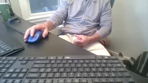 hoverday online show from October 8, 2025, 1:53 pm