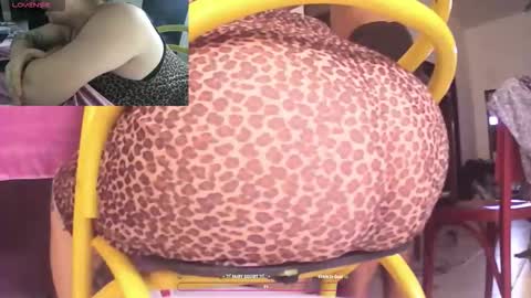 Snapshot of howarudoing chatting on January 18, 2026, 4:55 pm howarudoing online show from January 18, 2026, 4:55 pm