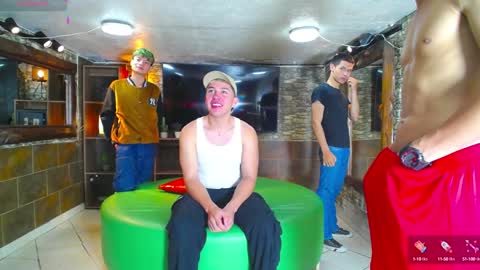 HOWENTS online show from January 12, 2025, 1:32 am