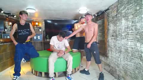 HOWENTS online show from January 13, 2025, 1:45 am