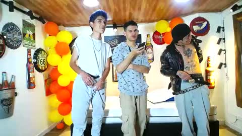 HOWENTS online show from February 13, 2025, 2:45 am