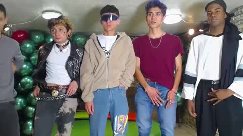 HOWENTS online show from February 22, 2025, 3:12 am