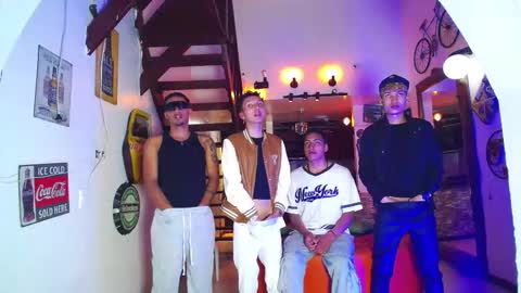 HOWENTS online show from October 18, 2025, 3:42 am