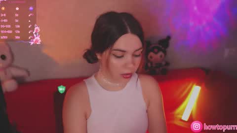 Mia online show from October 11, 2025, 4:27 pm