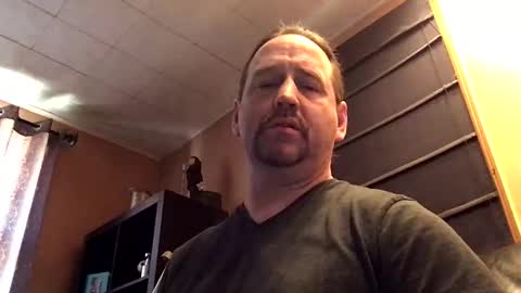 Snapshot of hpoker chatting on February 21, 2025, 7:10 pm hpoker online show from February 21, 2025, 7:10 pm