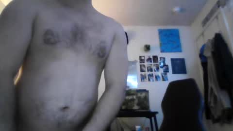 hrnymf214 online show from February 26, 2025, 7:09 am