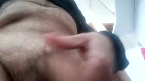 Snapshot of hrubesch2019 chatting on December 21, 2025, 10:44 am hrubesch2019 online show from December 21, 2025, 10:44 am