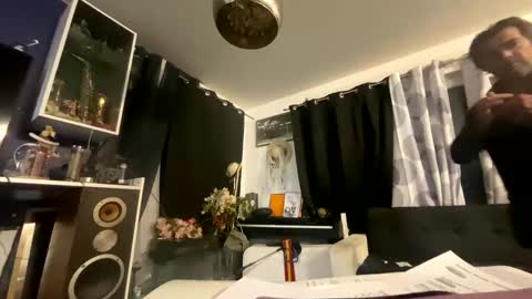Snapshot of hubeer chatting on April 29, 2026, 12:37 am hubeer online show from April 29, 2026, 12:37 am