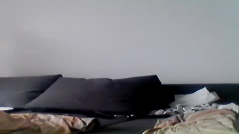 Snapshot of hubikush22 chatting on July 18, 2026, 1:37 pm hubikush22 online show from July 18, 2026, 1:37 pm
