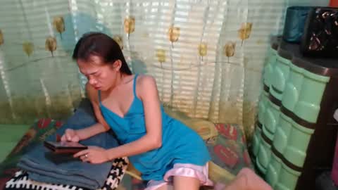 hugecockanna online show from December 19, 2025, 6:31 am