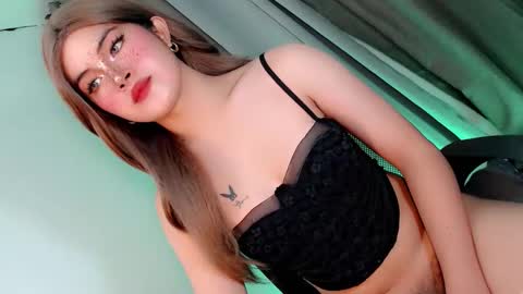 Yhanie online show from February 17, 2026, 10:38 pm