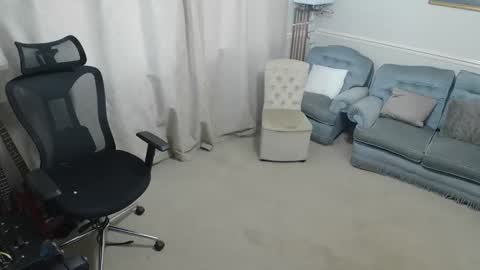 hugedick1965 online show from February 1, 2026, 9:08 am