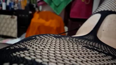 Snapshot of hugedick2469 chatting on December 8, 2024, 4:04 am hugedick2469 online show from December 8, 2024, 4:04 am