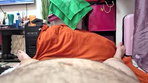 Snapshot of hugedick2469 chatting on December 9, 2024, 6:55 am hugedick2469 online show from December 9, 2024, 6:55 am