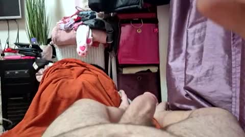 Snapshot of hugedick2469 chatting on January 26, 2025, 12:05 am hugedick2469 online show from January 26, 2025, 12:05 am