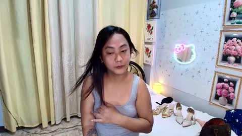 Snapshot of hugejuicyhotdog chatting on October 10, 2025, 9:30 am hugejuicyhotdog online show from October 10, 2025, 9:30 am