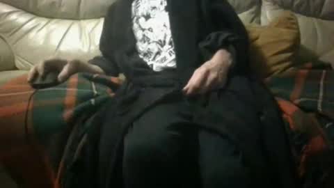 Snapshot of hugenob4u chatting on January 5, 2025, 4:59 pm hugenob4u online show from January 5, 2025, 4:59 pm