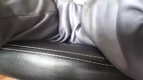 hugepecker131 online show from October 6, 2025, 3:31 pm