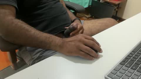 HunkyLover online show from February 22, 2026, 4:35 am