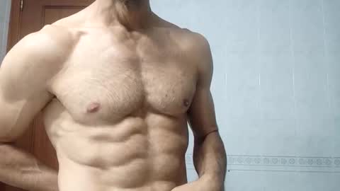 Snapshot of hugo_solo chatting on May 26, 2026, 6:04 pm Hugo online show from May 26, 2026, 6:04 pm