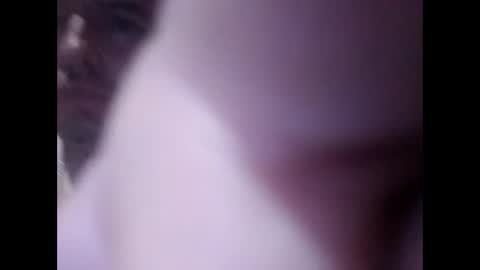 hugopaqui57 online show from February 25, 2025, 7:20 am