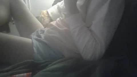 huguit026 online show from March 3, 2026, 12:50 am