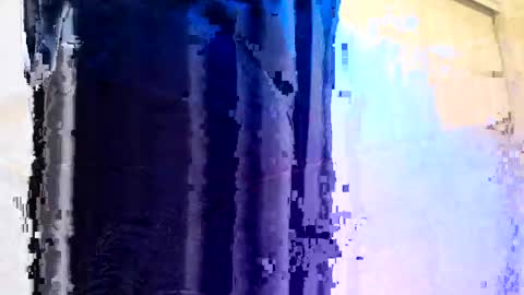 hung14u2c2c online show from February 18, 2025, 4:48 pm