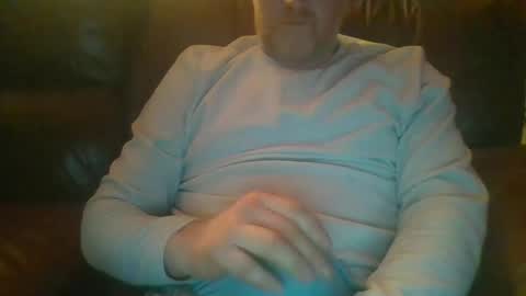 Snapshot of hung69foryou chatting on February 15, 2025, 11:58 pm hung69foryou online show from February 15, 2025, 11:58 pm